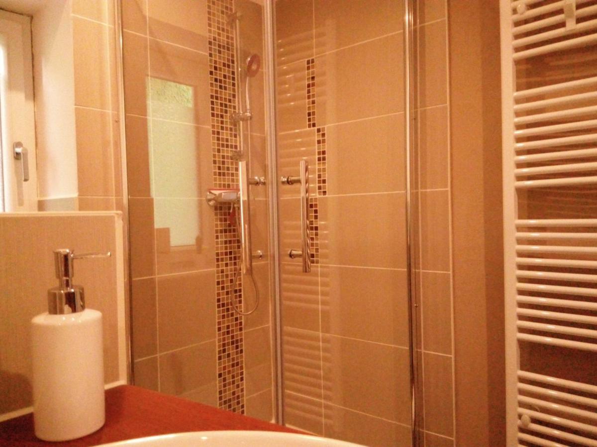 Ferienwohnung "Alte Druckerei" Eisenberg Kültér fotó